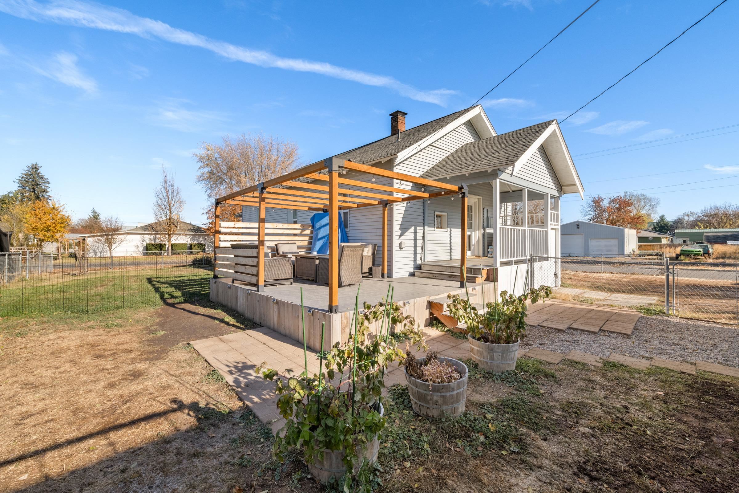 Homes for sale in Davenport, WA | 301 Maxwell St, Davenport, WA 99122 | MLS# 202515938