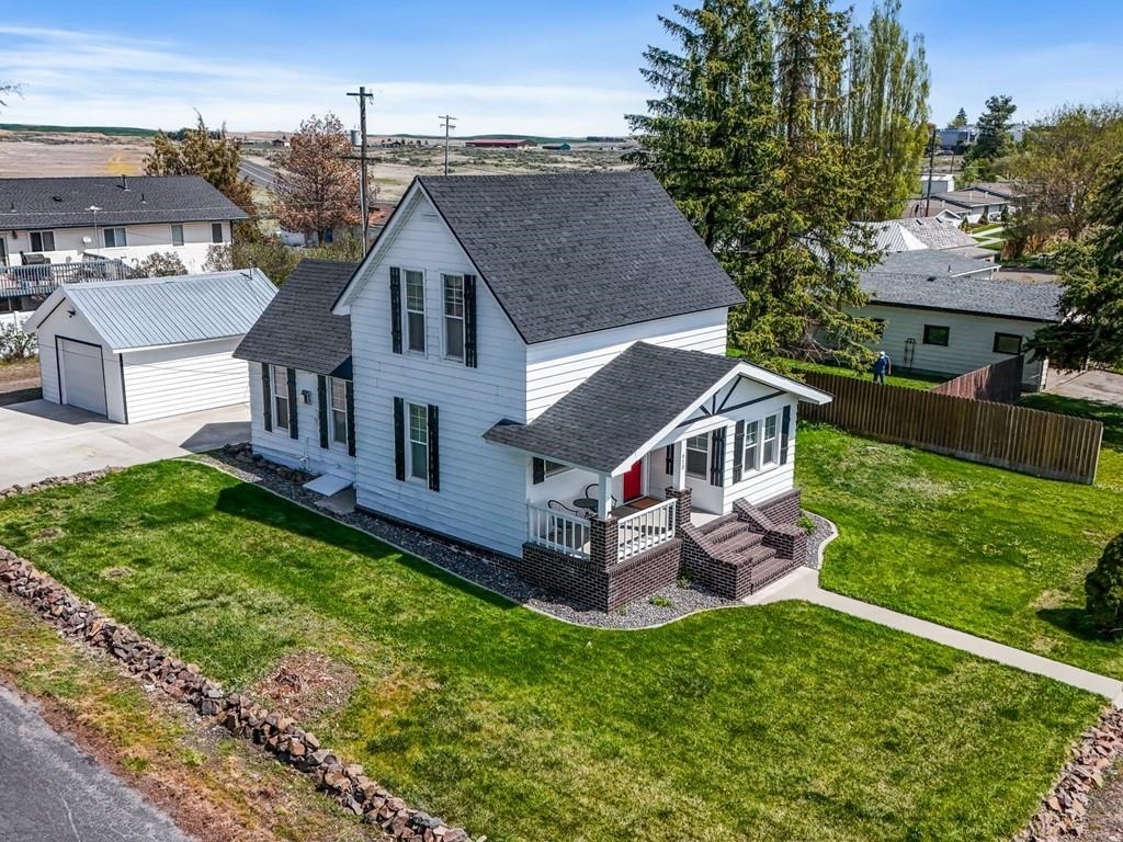Homes for sale in Davenport, WA | 610 Ross St, Davenport, WA 99122 | MLS# 202516046