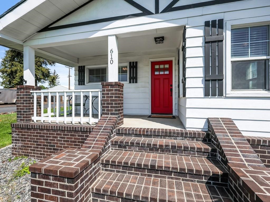 Homes for sale in Davenport, WA | 610 Ross St, Davenport, WA 99122 | MLS# 202516046