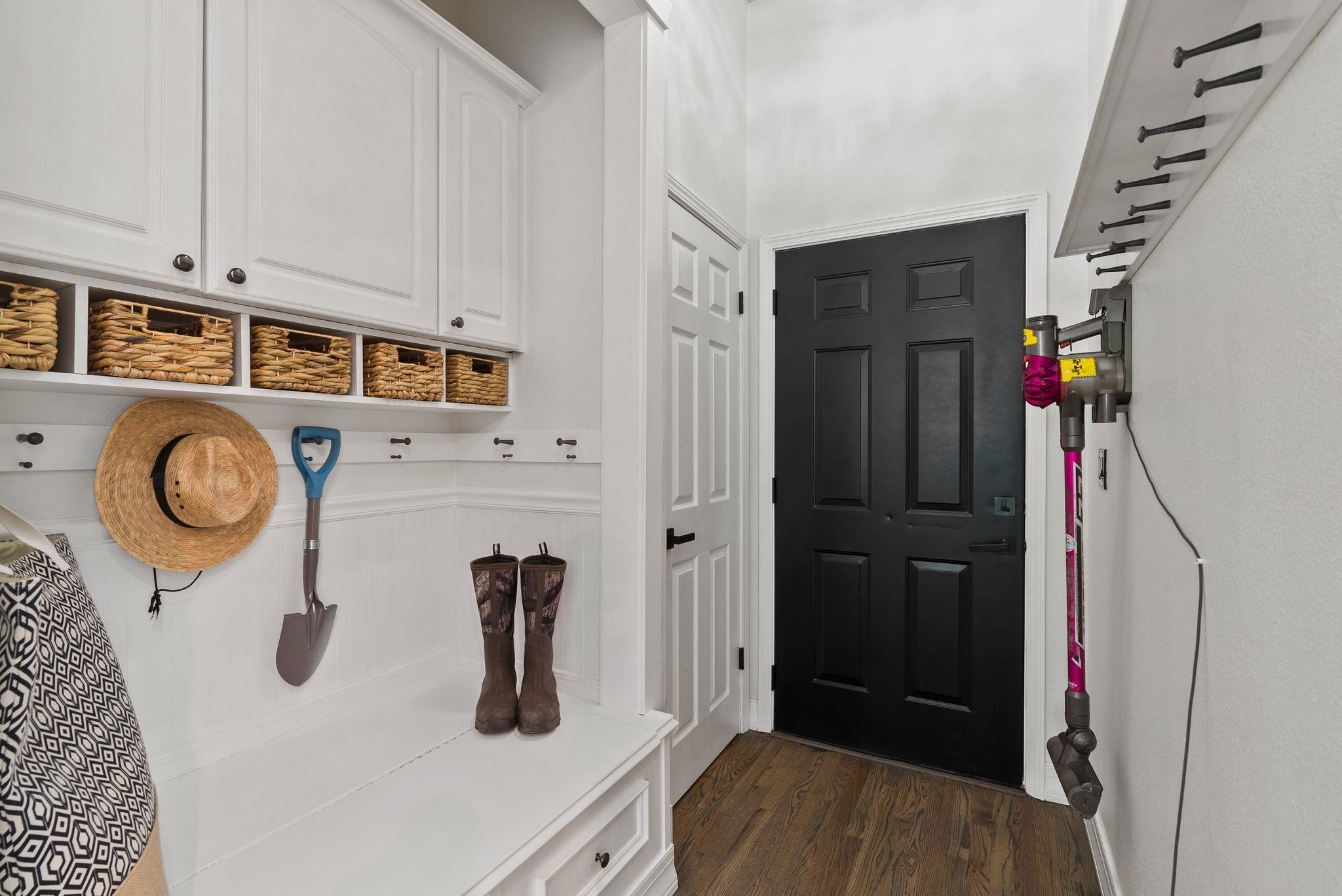 Homes for sale in Spokane, WA | 7406 S Deerview Ln, Spokane, WA 99223 | MLS# 202516673