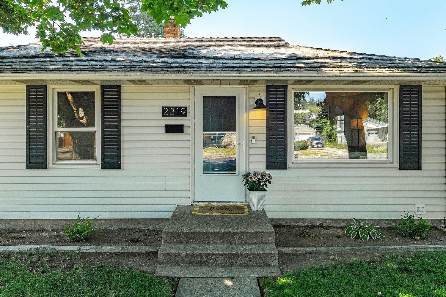 Homes for sale in Spokane, WA | 2319 W Decatur Ave, Spokane, WA 99205 | MLS# 202520794