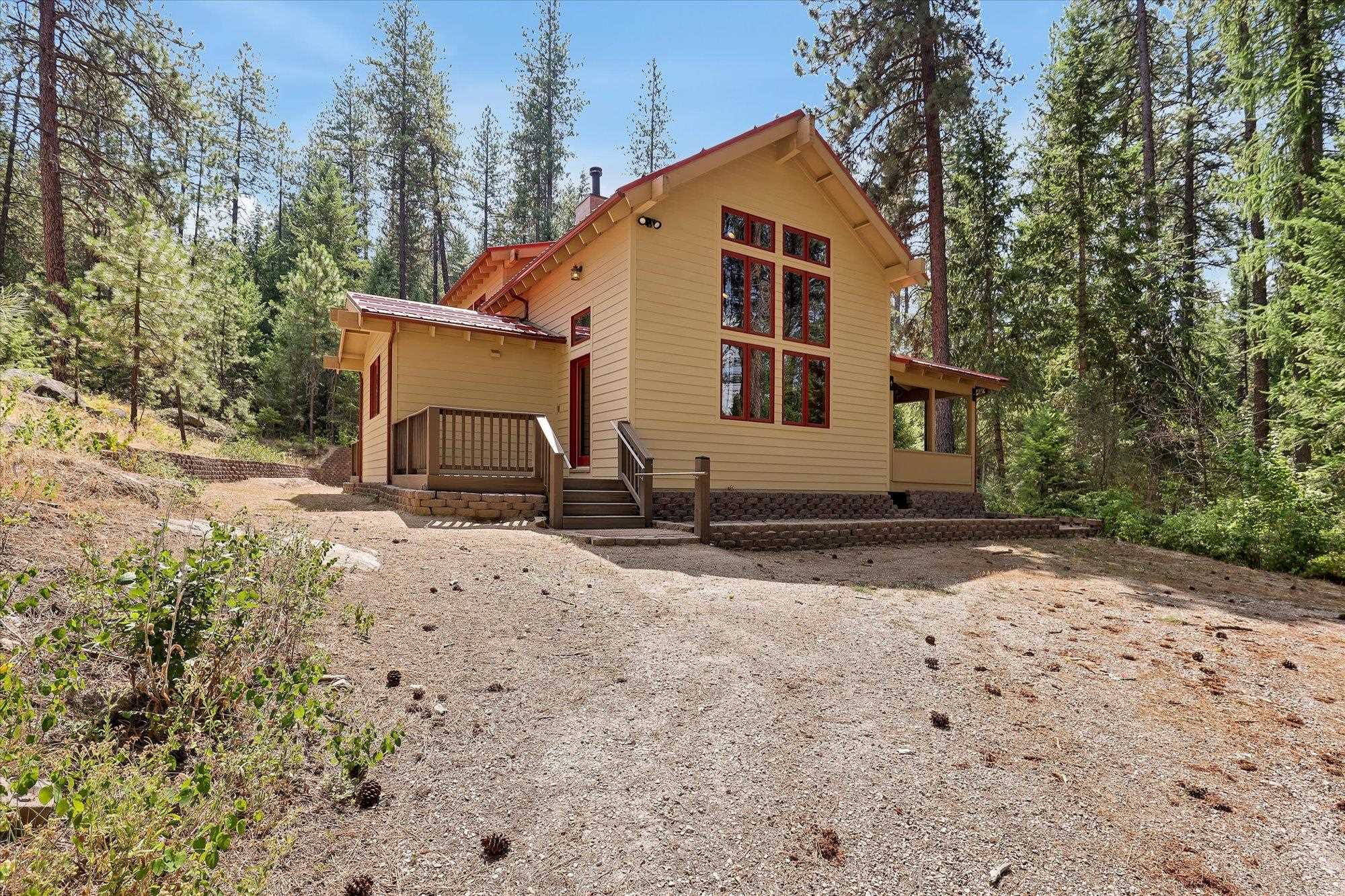Homes for sale in Springdale, WA | 4325 G Hwy 231, Springdale, WA 99173 | MLS# 202521243