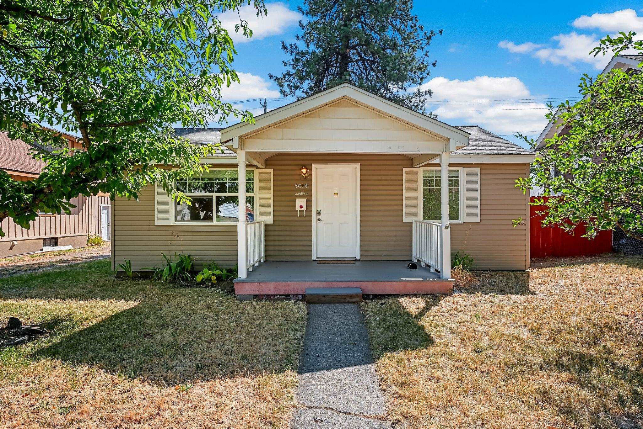 Homes for sale in Spokane, WA | 5014 N Walnut St, Spokane, WA 99205 | MLS# 202521734