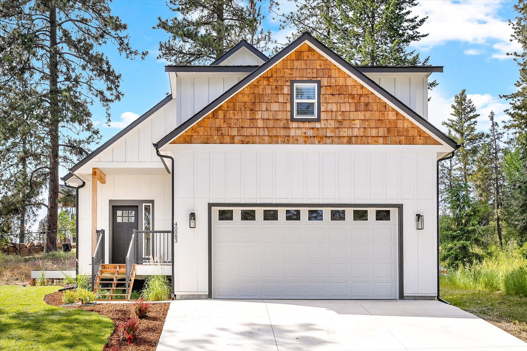 Homes for sale in Loon Lake, WA | 40083 Lake Terrace Ct, Loon Lake, WA 99148 | MLS# 202523793