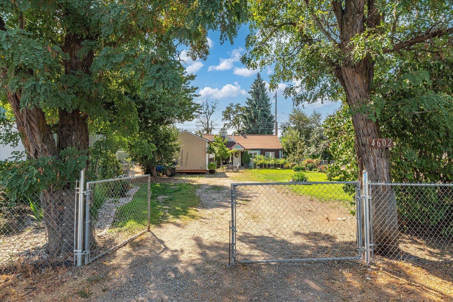 Homes for sale in Spokane Valley, WA | 4602 E 2nd Ave, Spokane Valley, WA 99212 | MLS# 202523882