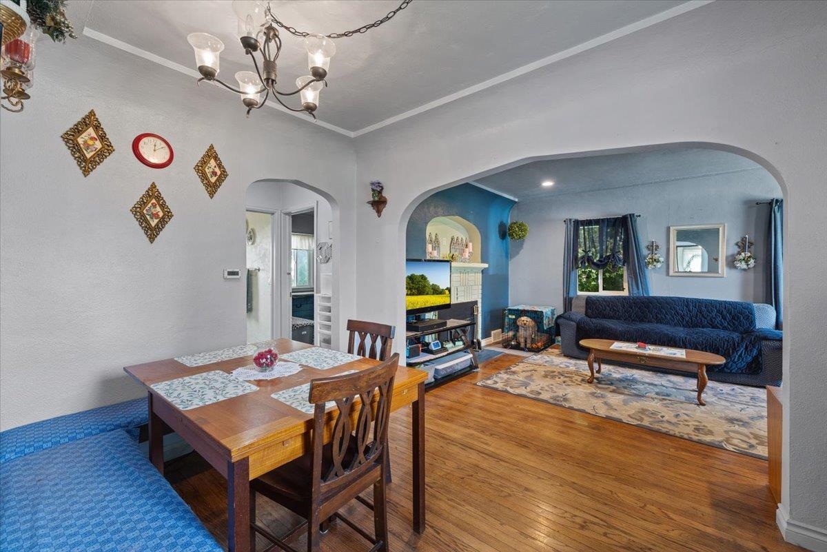 Homes for sale in Spokane, WA | 2204 E Joseph Ave, Spokane, WA 99207 | MLS# 202524119