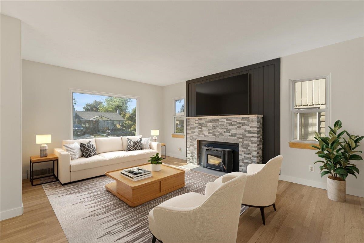 Homes for sale in Spokane, WA | 1127 E 38Th Ave, Spokane, WA 99203 | MLS# 202524749