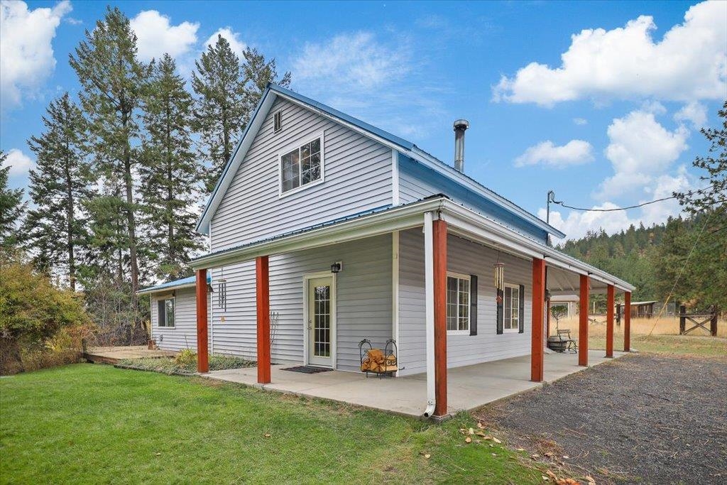 Homes for sale in Mead, WA | 23303 N Madison Rd, Mead, WA 99021 | MLS# 202526214