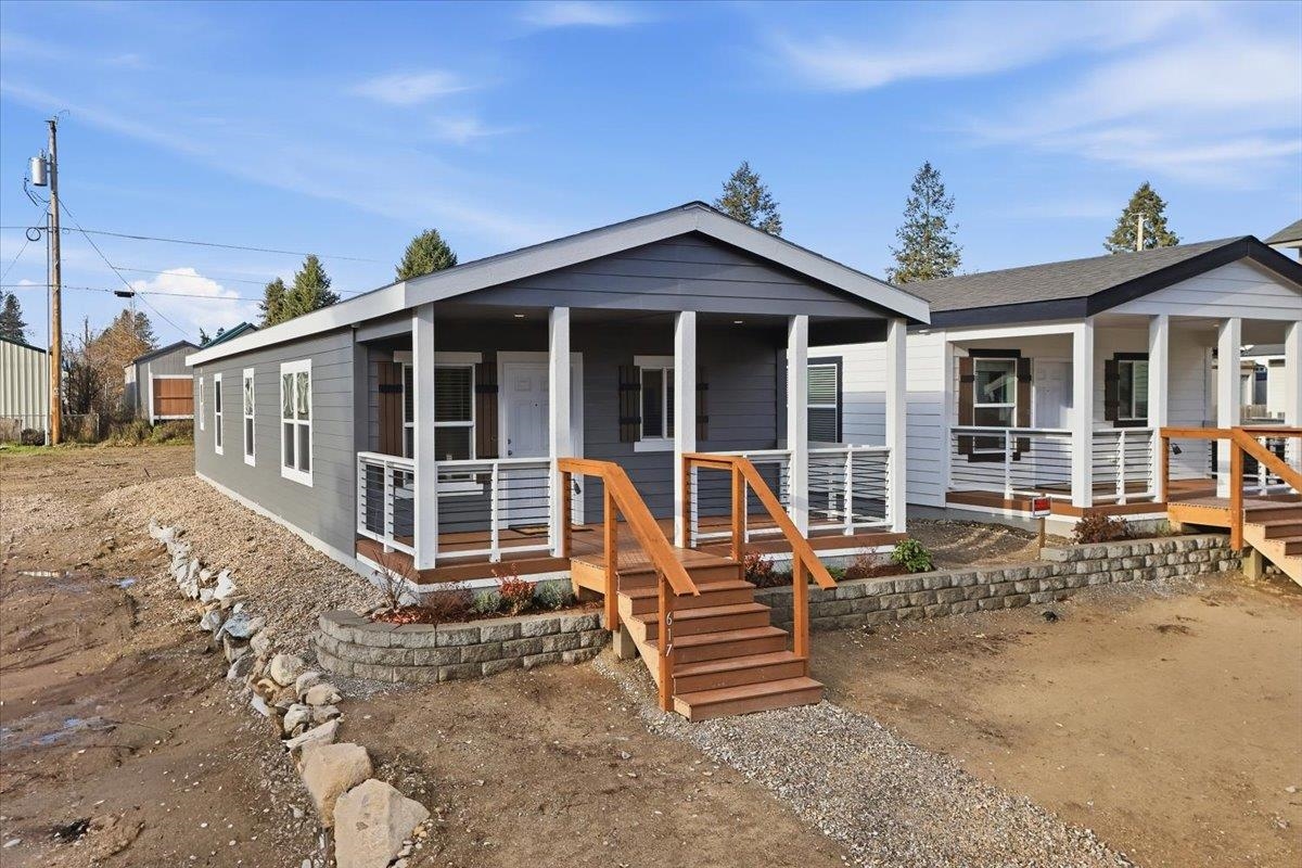 Homes for sale in Newport, WA | 617/621 S State Ave, Newport, WA 99156 | MLS# 202527449