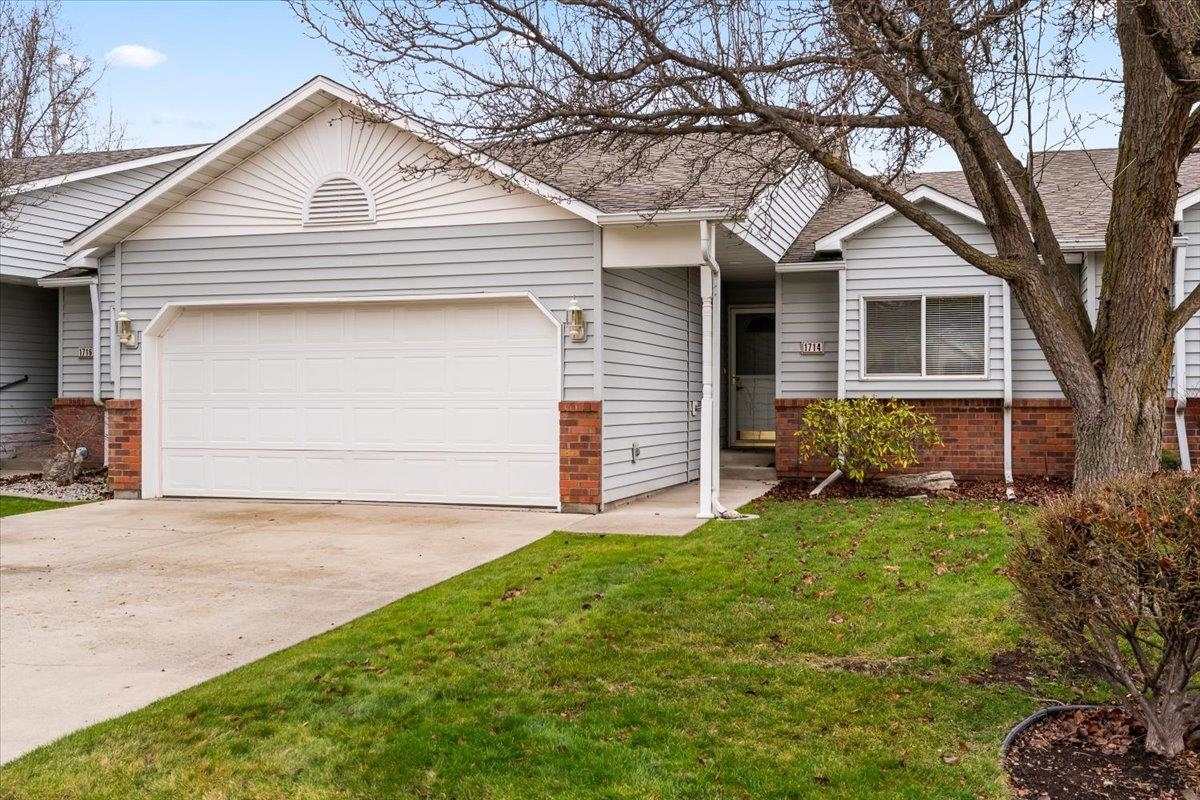 Homes for sale in Veradale, WA | 1714 S Newer Ln, Veradale, WA 99037 | MLS# 202527598