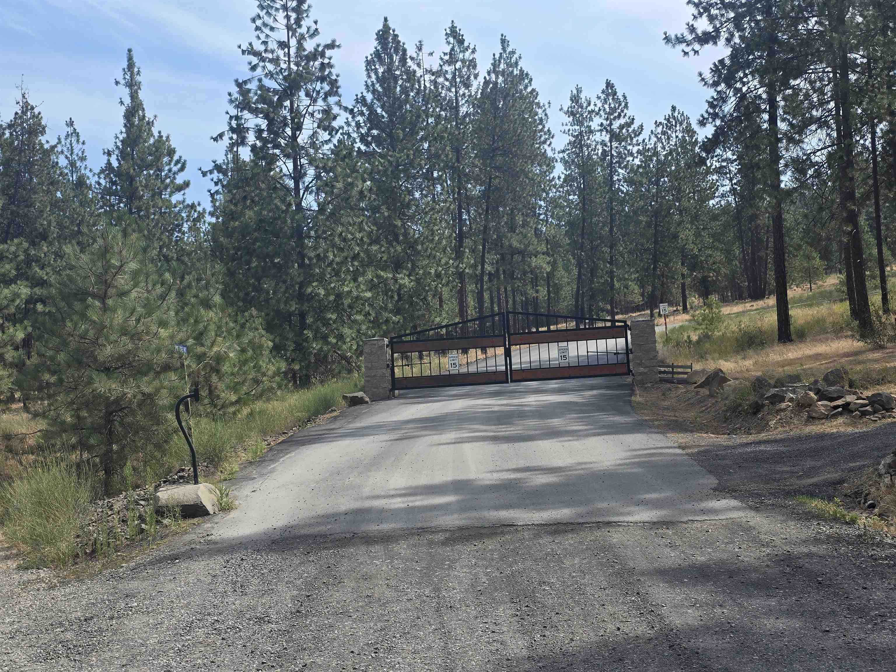 Homes for sale in Nine Mile Falls, WA | 6499 Syringa Wy, Nine Mile Falls, WA 99026 | MLS# 202610104