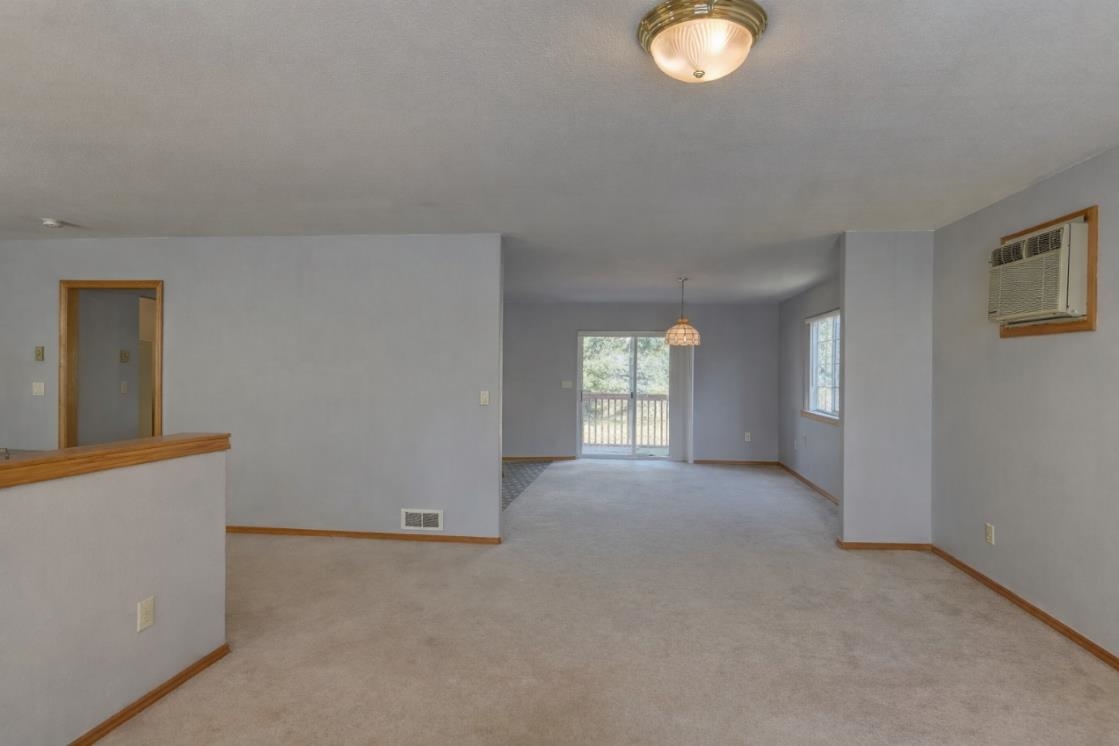 Homes for sale in Tekoa, WA | 320 S Ramsey St, Tekoa, WA 99033 | MLS# 202611173