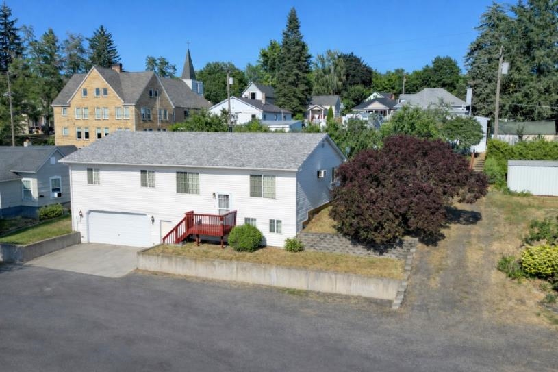 Homes for sale in Tekoa, WA | 320 S Ramsey St, Tekoa, WA 99033 | MLS# 202611173