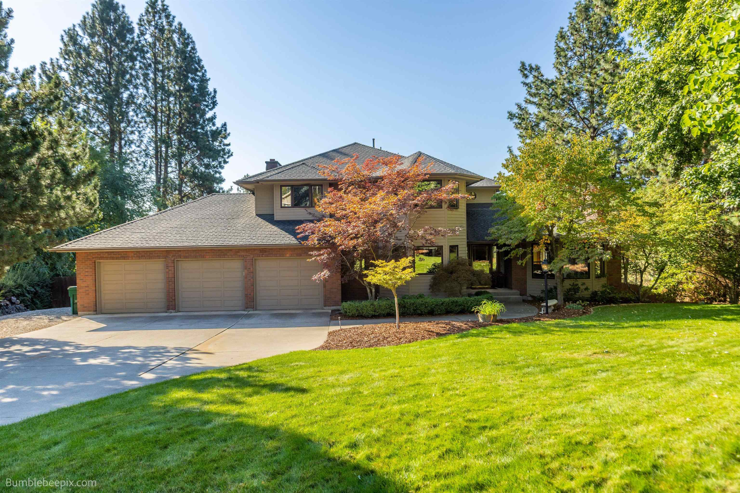 Homes for sale in Spokane, WA | 5217 N Millview Dr, Spokane, WA 99212 | MLS# 202611514