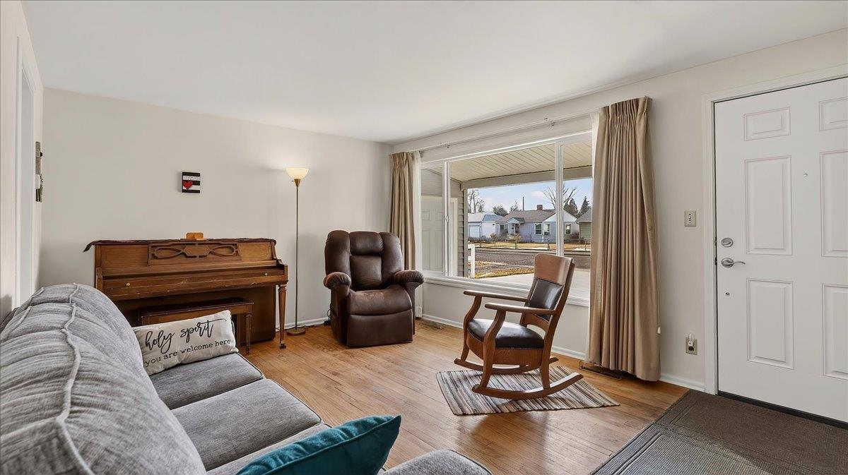 Homes for sale in Spokane, WA | 5624 N Lindeke St, Spokane, WA 99205 | MLS# 202611522