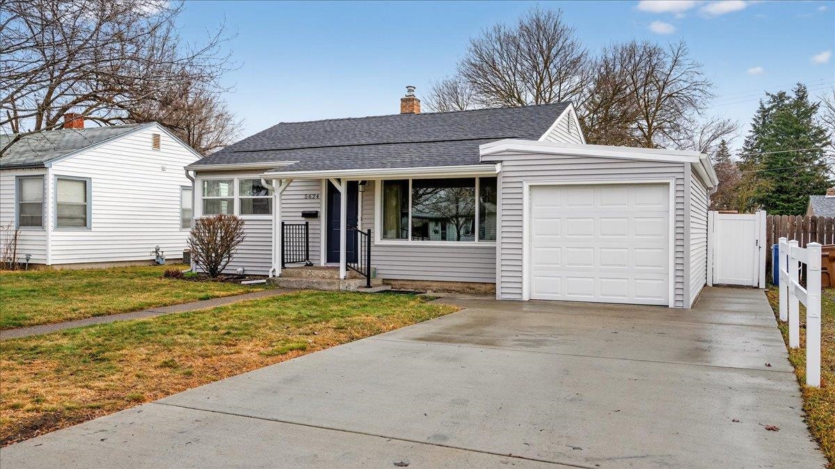 Homes for sale in Spokane, WA | 5624 N Lindeke St, Spokane, WA 99205 | MLS# 202611522