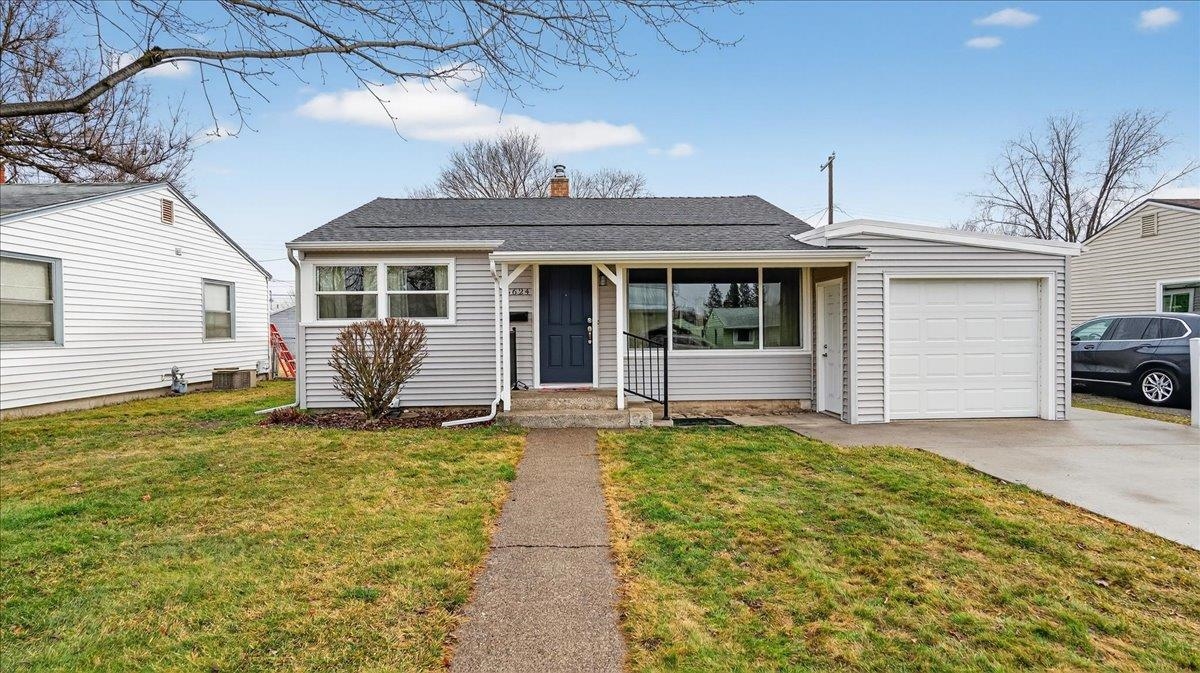 Homes for sale in Spokane, WA | 5624 N Lindeke St, Spokane, WA 99205 | MLS# 202611522