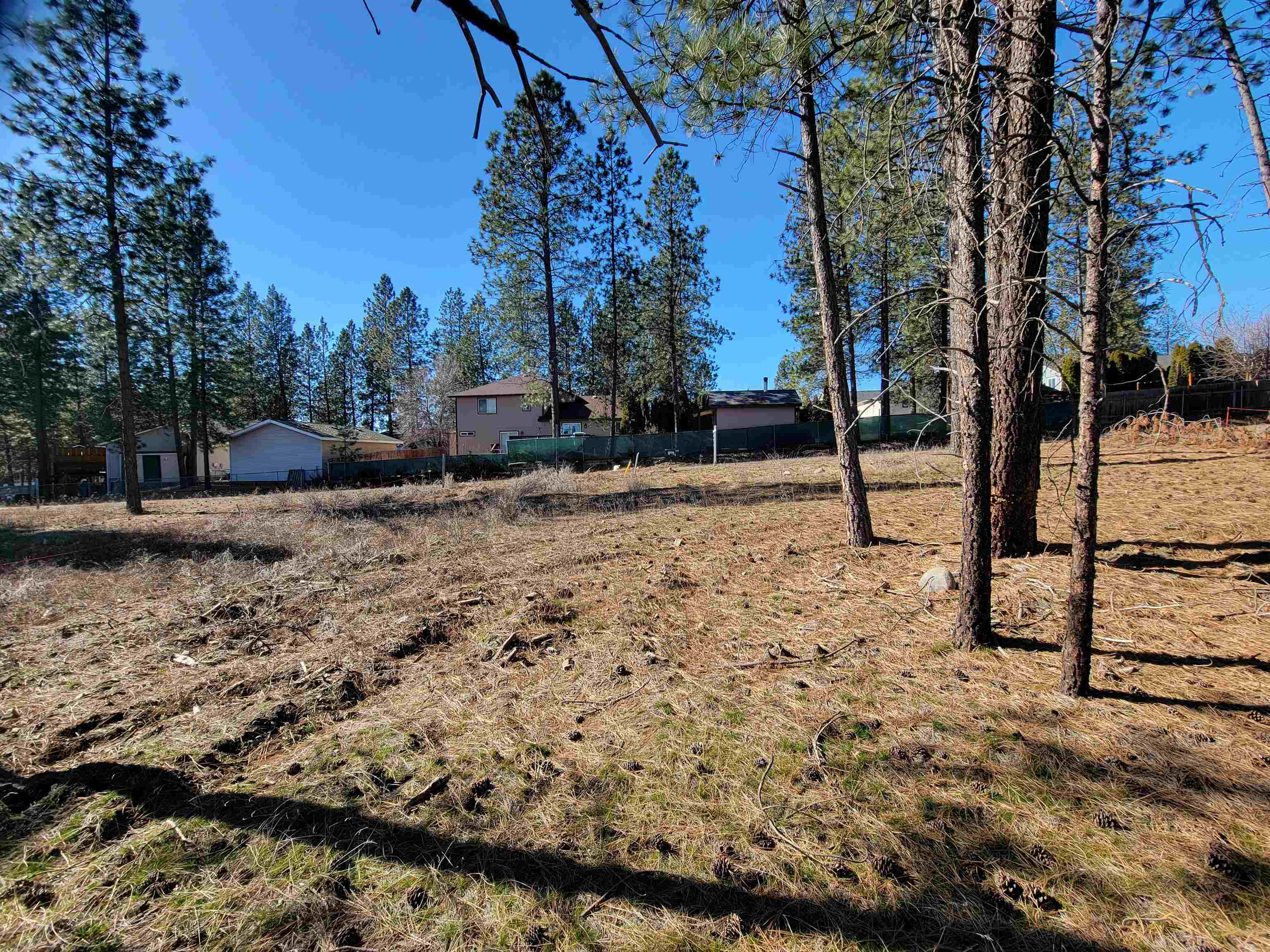 Homes for sale in Spokane, WA | 1516 E Center Rd, Spokane, WA 99208 | MLS# 202612761