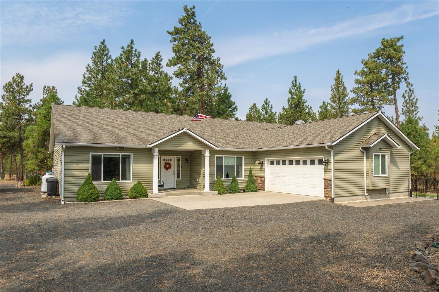 3rd image of 18206 S Hanson Pond Ln, Cheney, WA 99004 | MLS# 202612821
