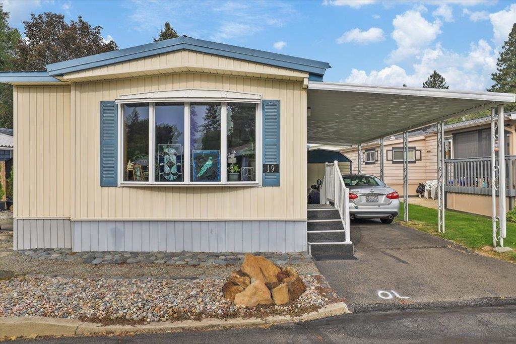 Homes for sale in Liberty Lake, WA | 208 S Neyland Ave, Liberty Lake, WA 99019 | MLS# 202613199