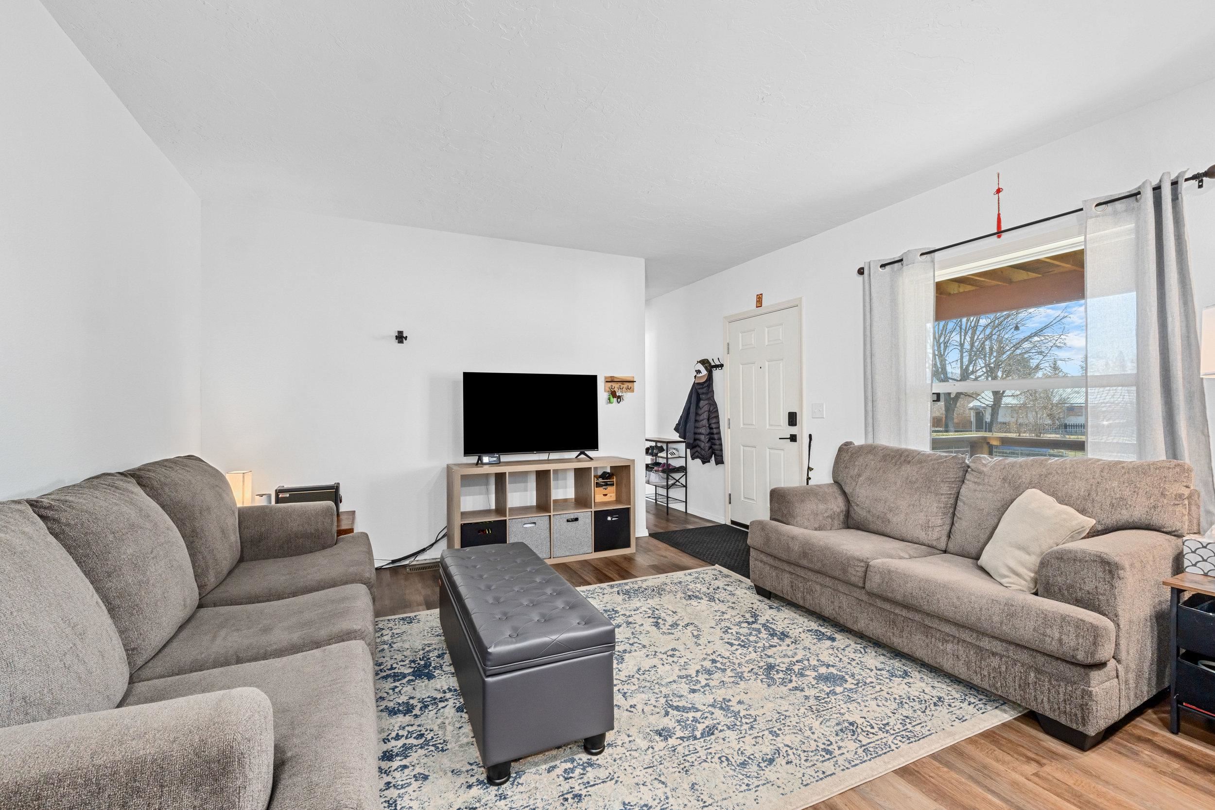 2nd image of 112 Blackwell St, Ione, WA 99139 | MLS# 202614480