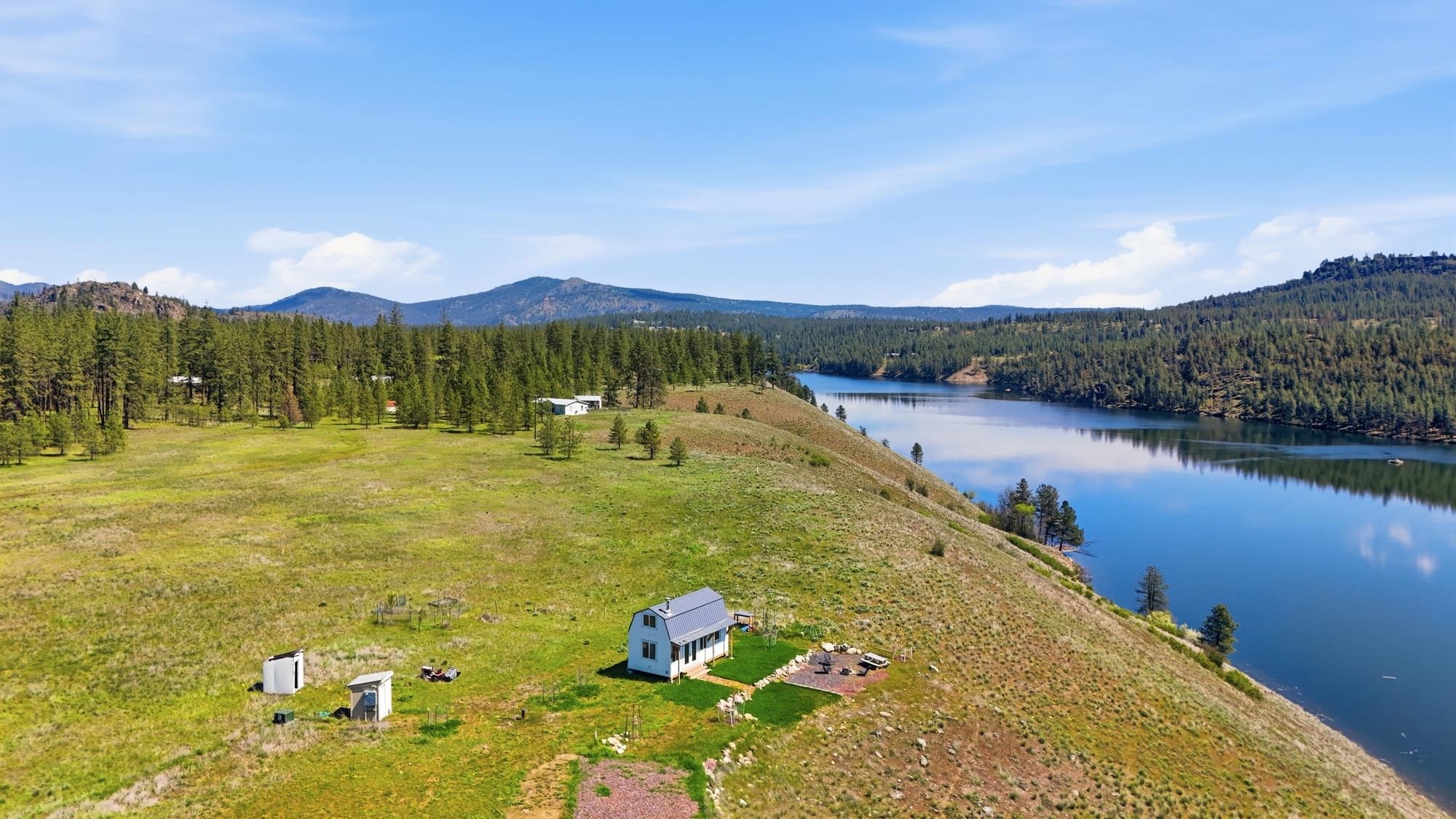 Homes for sale in Tumtum, WA | 7295 B Hwy 291 Hwy, Tumtum, WA 99034 | MLS# 202614821