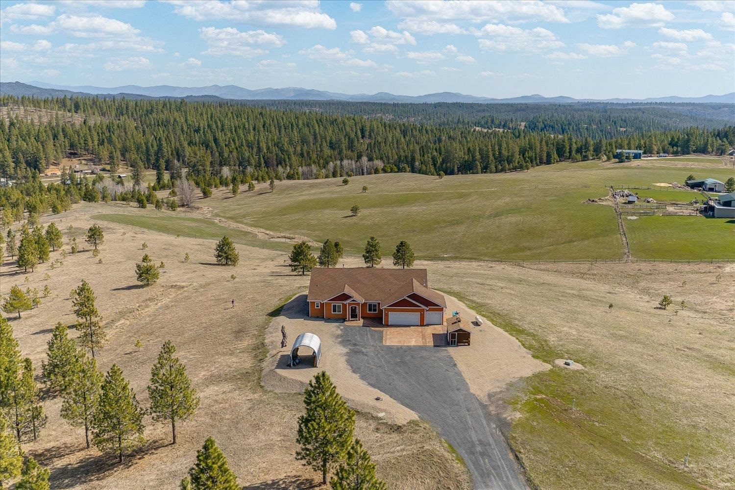 Homes for sale in Springdale, WA | 5205 Allen Rd, Springdale, WA 99173 | MLS# 202614941