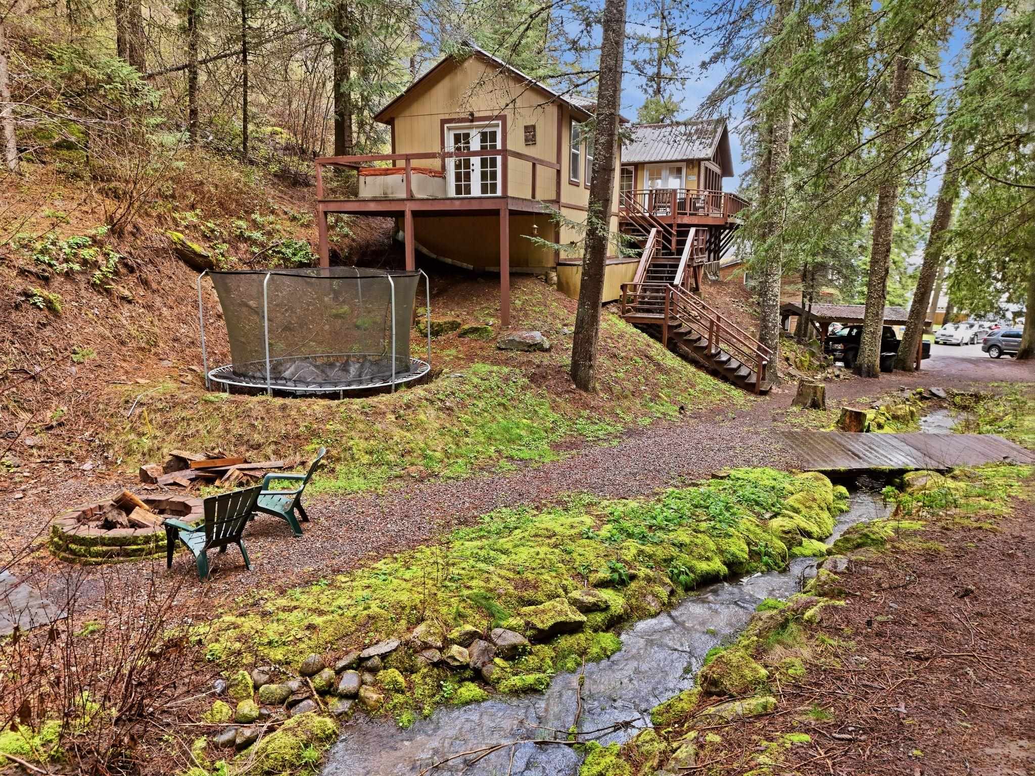 Homes for sale in Newman Lake, WA | 11823 N Honeymoon Bay Rd, Newman Lake, WA 99025 | MLS# 202615660