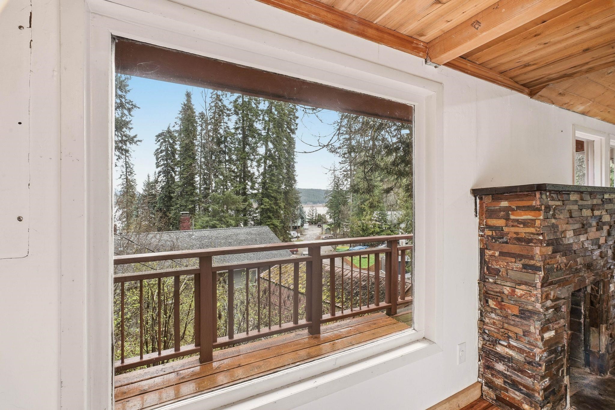 Homes for sale in Newman Lake, WA | 11823 N Honeymoon Bay Rd, Newman Lake, WA 99025 | MLS# 202615660