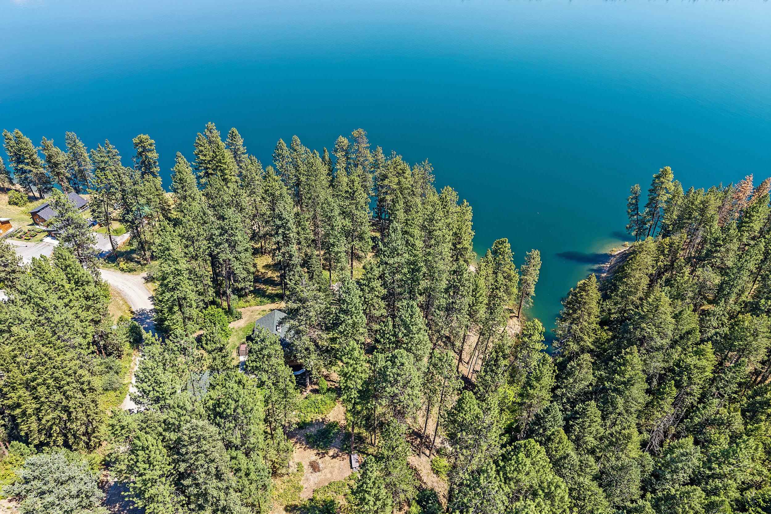 Homes for sale in Kettle Falls, WA | 61 Columbia Dr, Kettle Falls, WA 99141 | MLS# 202615754
