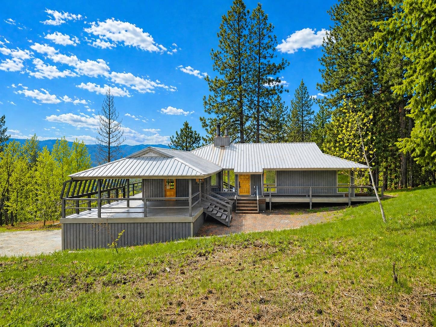 Homes for sale in Chewelah, WA | 2383-A Burnt Valley Rd, Chewelah, WA 99109 | MLS# 202616253