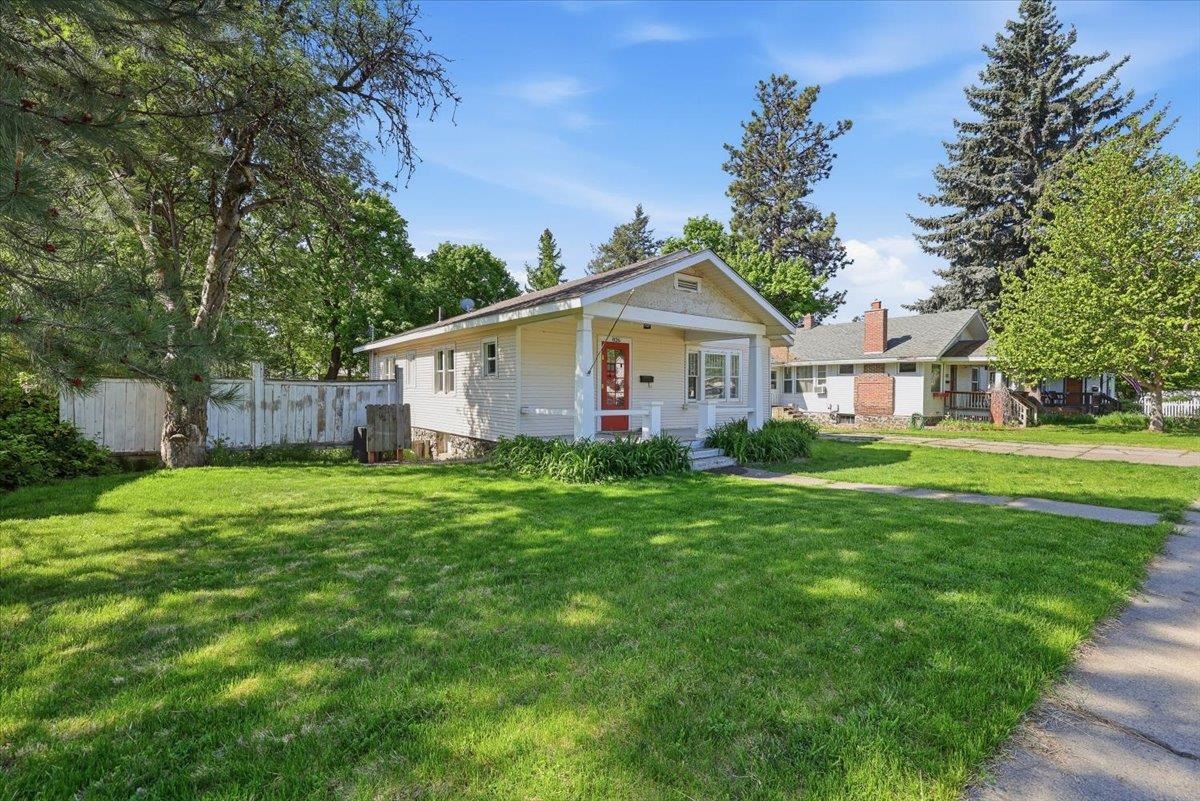 4th image of 826 E 34Th Ave, Spokane, WA 99203 | MLS# 202616983