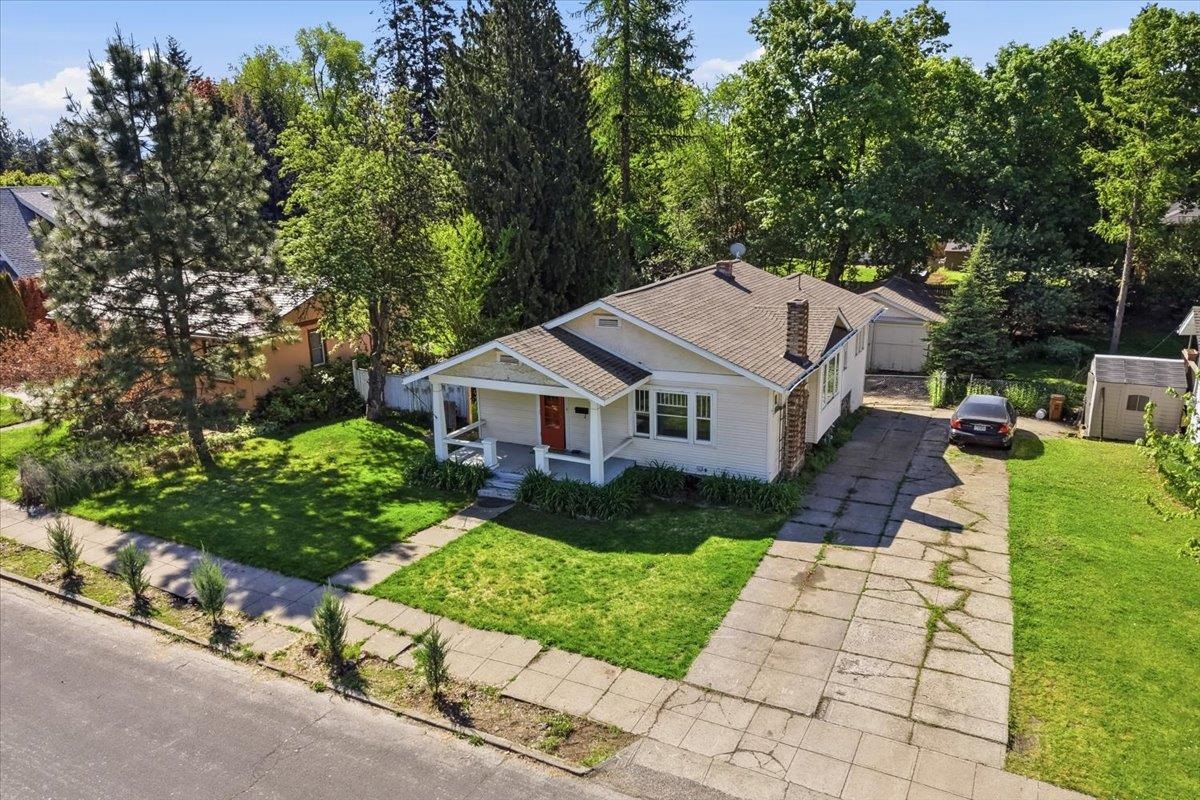 1st image of 826 E 34th Ave, Spokane, WA 99203 | MLS# 202616983