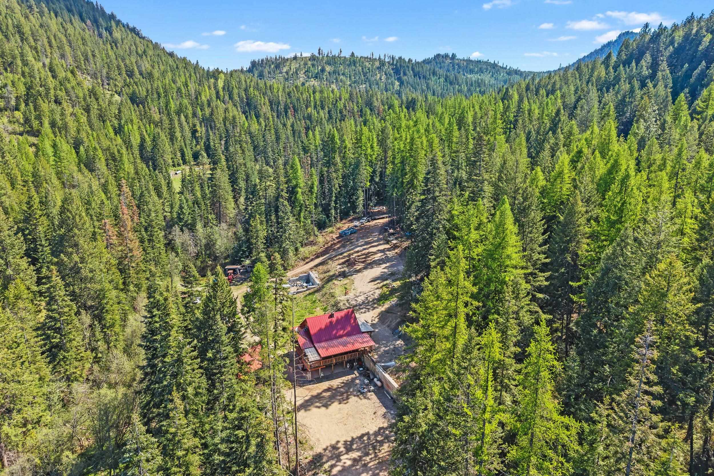 Homes for sale in Addy, WA | 2785 Records Rd, Addy, WA 99101 | MLS# 202617144