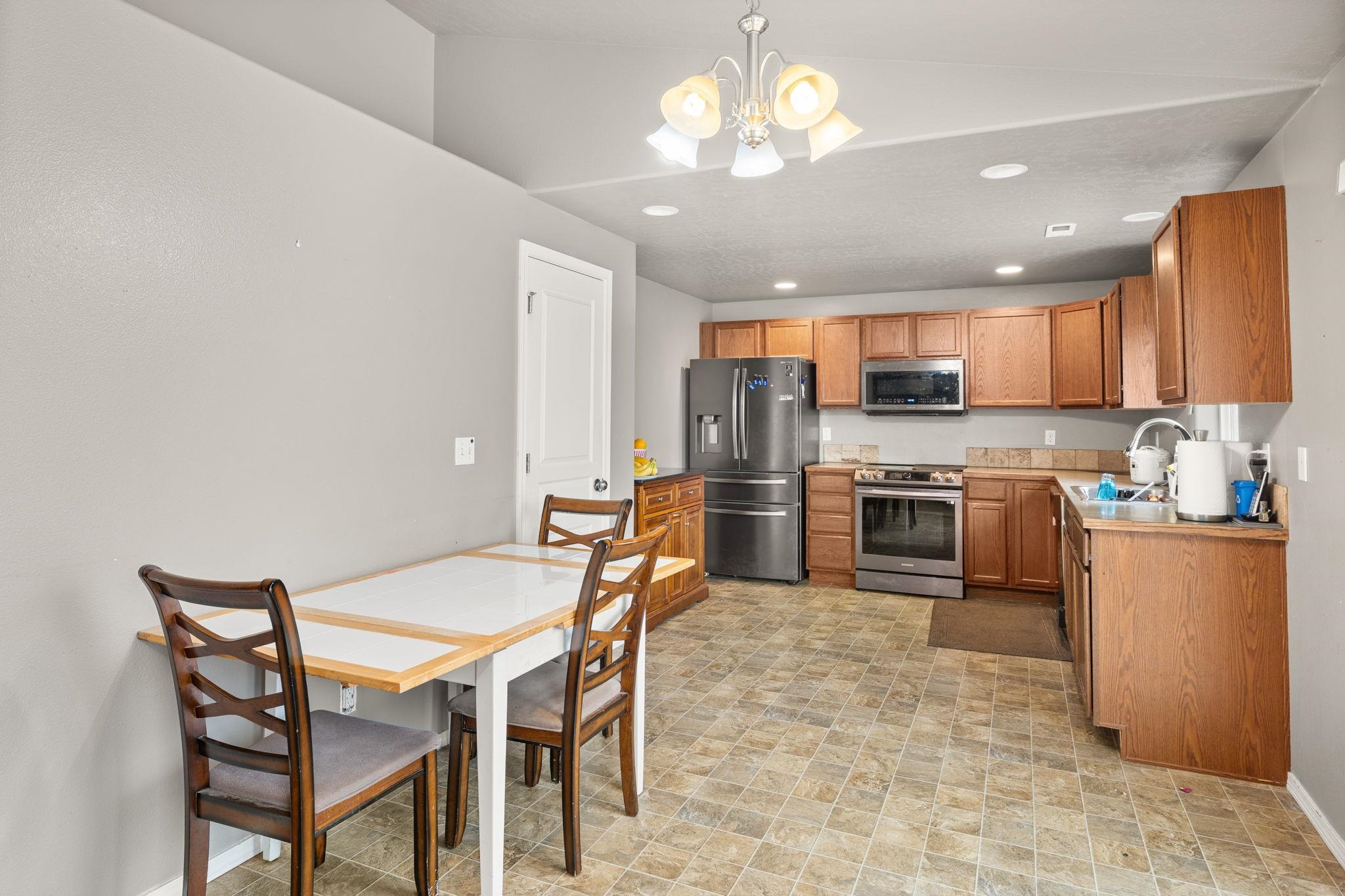 Homes for sale in Airway Heights, WA | 12417 W Pacific Ct, Airway Heights, WA 99001 | MLS# 202617480