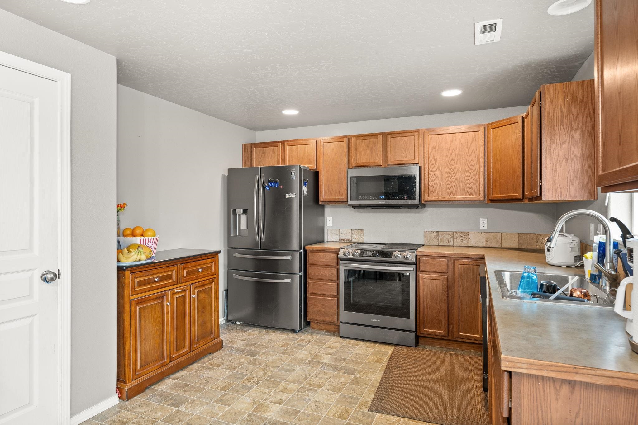 Homes for sale in Airway Heights, WA | 12417 W Pacific Ct, Airway Heights, WA 99001 | MLS# 202617480