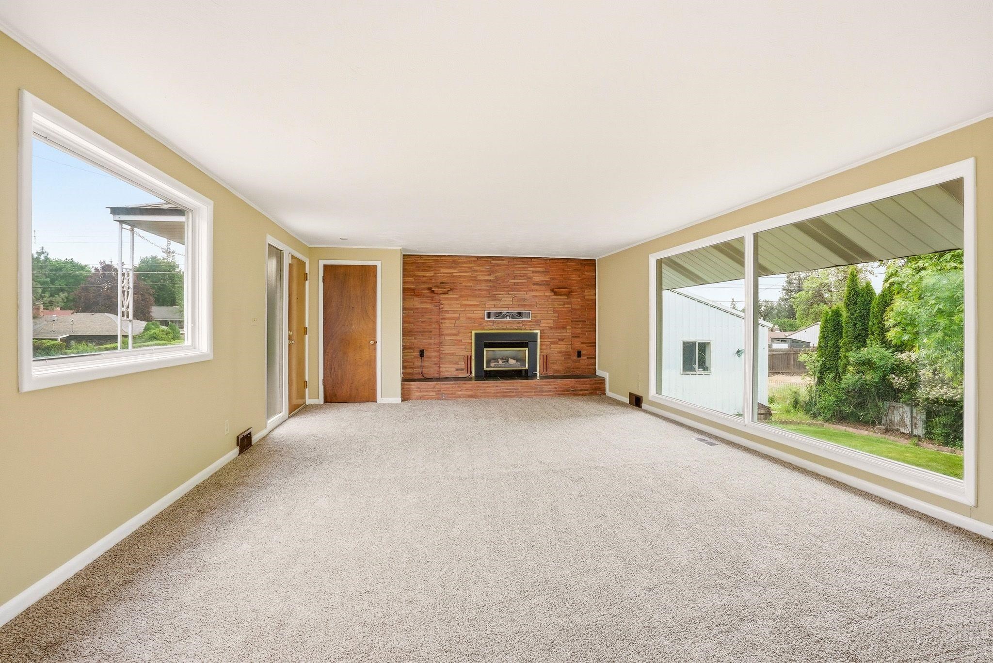 Homes for sale in Spokane, WA | 2503 W Garland Ave, Spokane, WA 99205 | MLS# 202617609