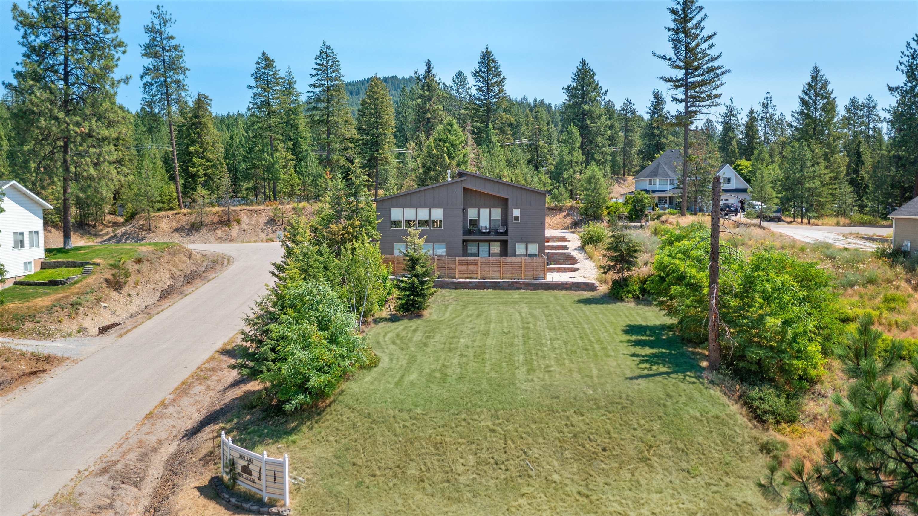 Homes for sale in Loon Lake, WA | 39980 Lake Summit Dr, Loon Lake, WA 99148 | MLS# 202618399