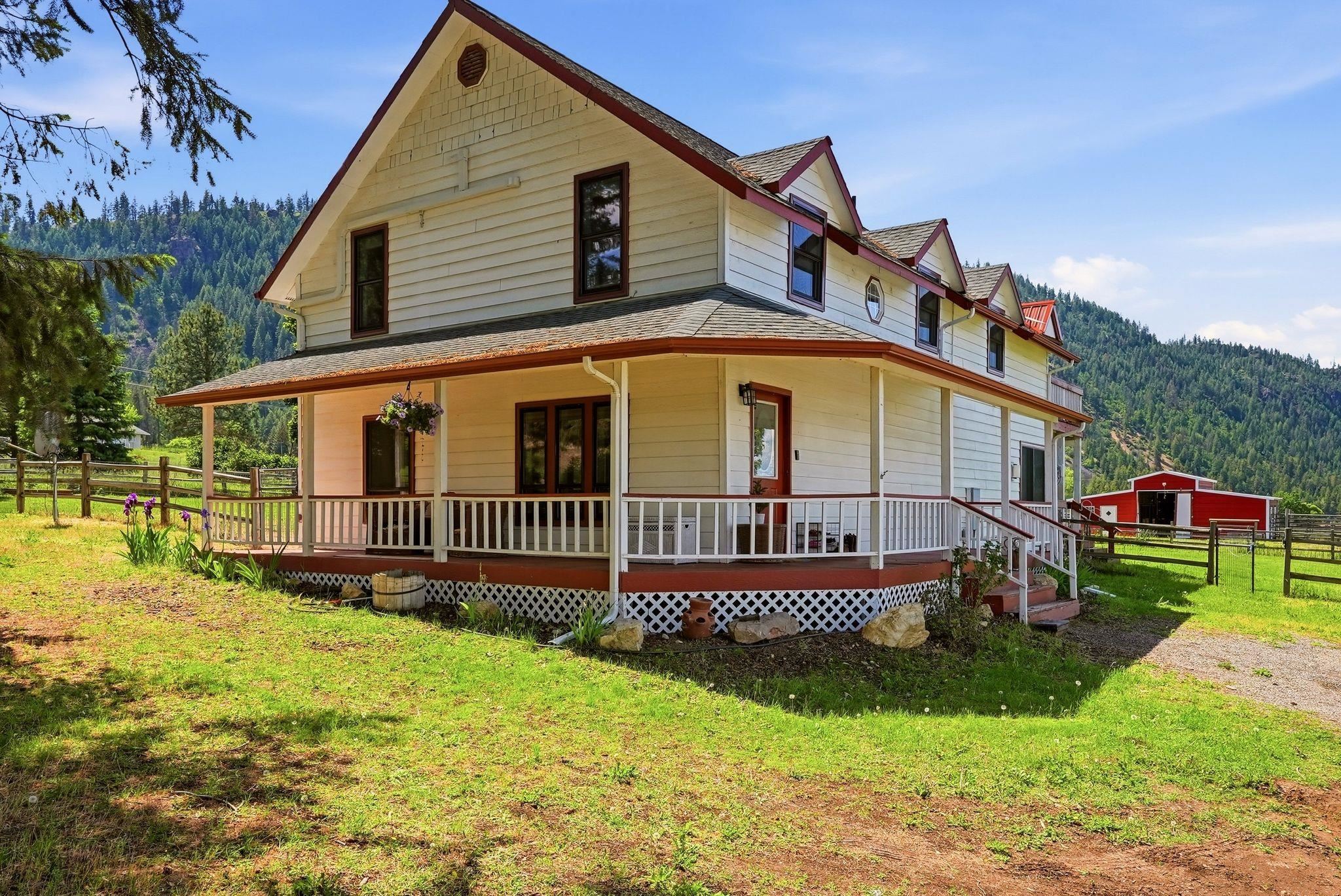 Homes for sale in Chewelah, WA | 2244 Schmidlekofer Rd, Chewelah, WA 99109 | MLS# 202618653