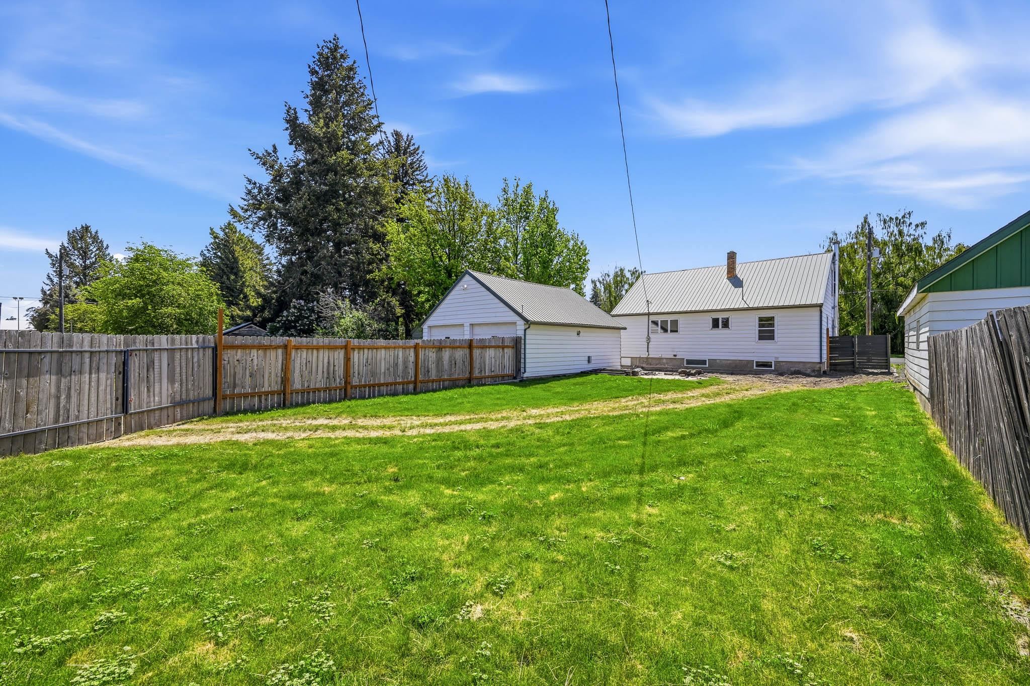 2nd image of 306 W Steptoe St, Oakesdale, WA 99158 | MLS# 202618750