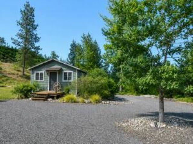 Homes for sale in Kettle Falls, WA | 13 Little Joes Rd, Kettle Falls, WA 99141 | MLS# 202619784