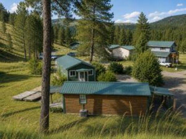Homes for sale in Kettle Falls, WA | 13 Little Joes Rd, Kettle Falls, WA 99141 | MLS# 202619784