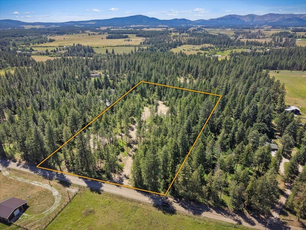2nd image of 305xx N Cleveland Rd, Deer Park, WA 99006 | MLS# 202619818