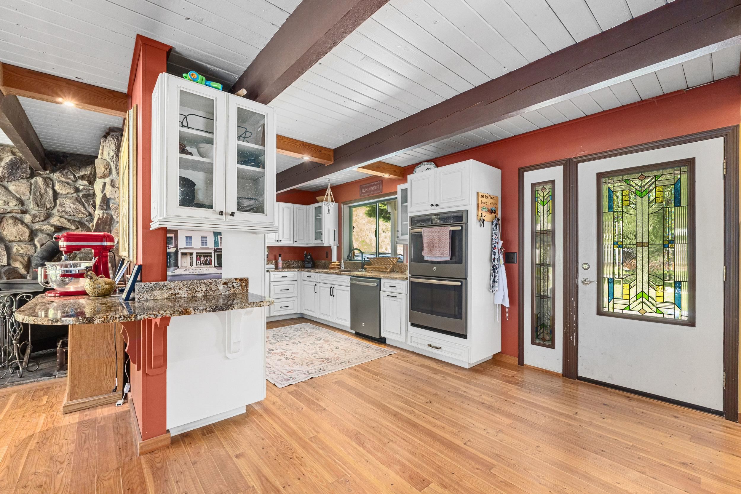 Homes for sale in Ione, WA | 421 N Pickett Rd, Ione, WA 99139 | MLS# 202620404