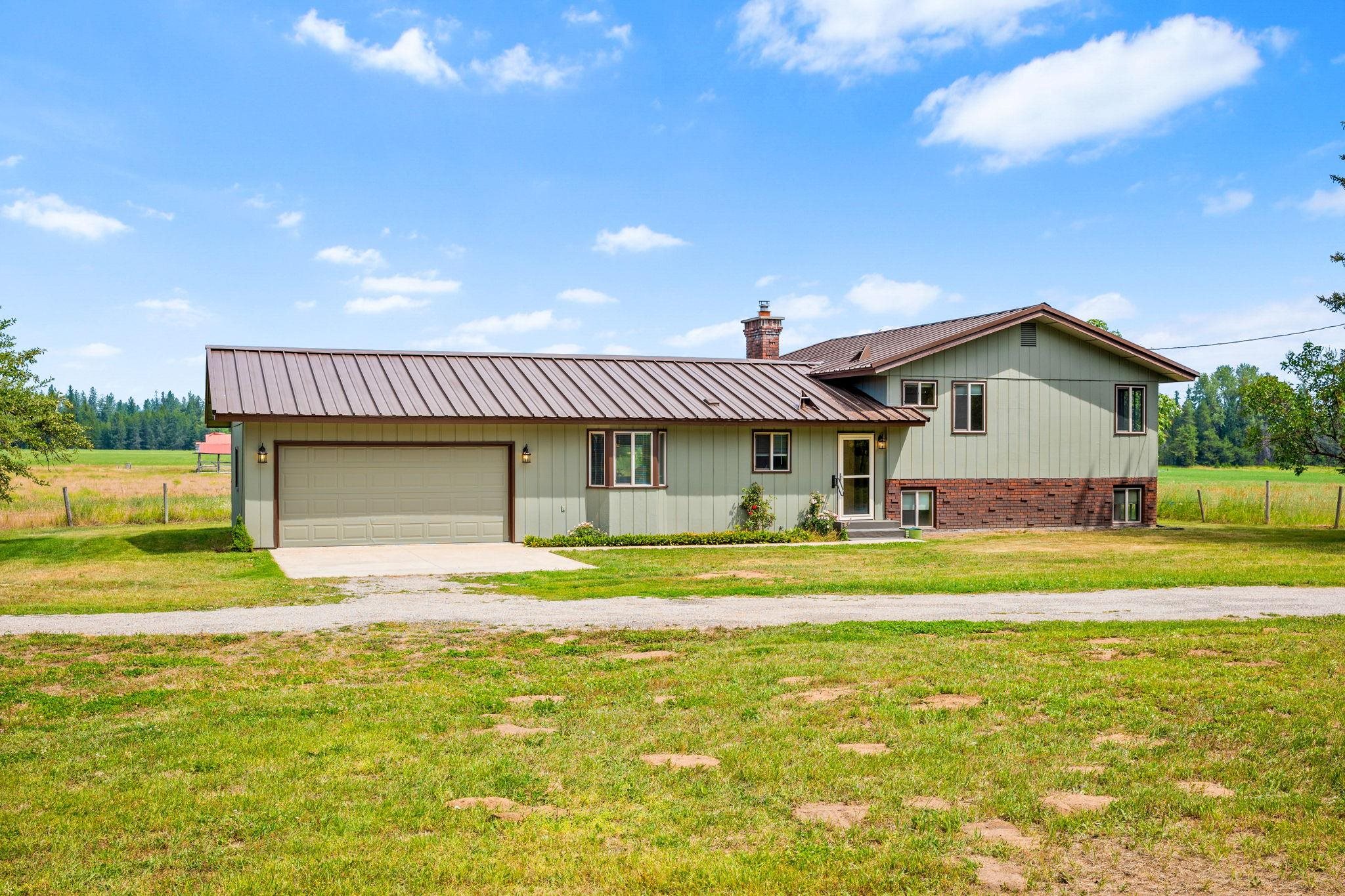 Homes for sale in Clayton, WA | 4796 W Gibson Dahl Rd, Clayton, WA 99110 | MLS# 202620551
