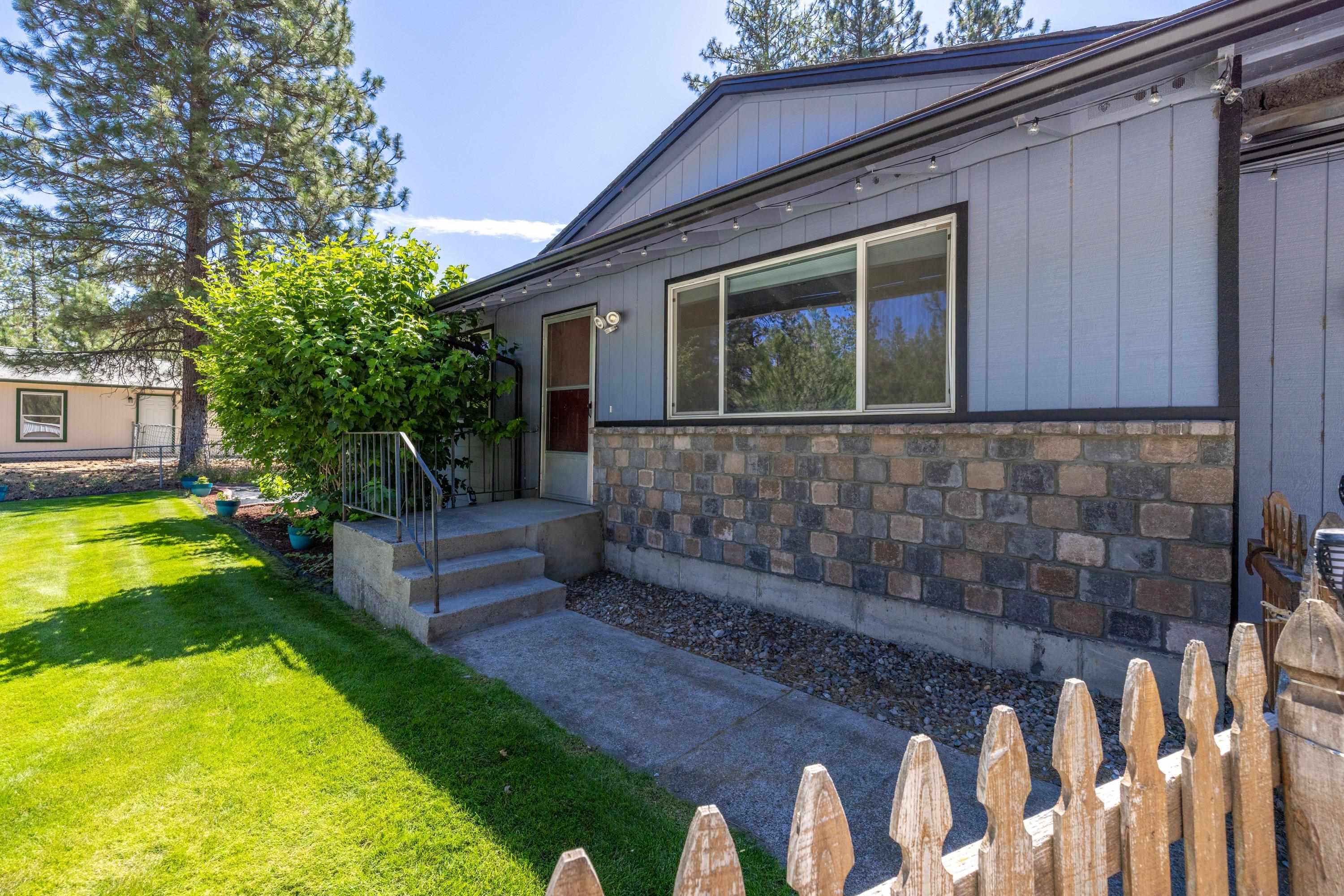 Homes for sale in Ford, WA | 27615 W Long Lake Rd, Ford, WA 99013 | MLS# 202620650