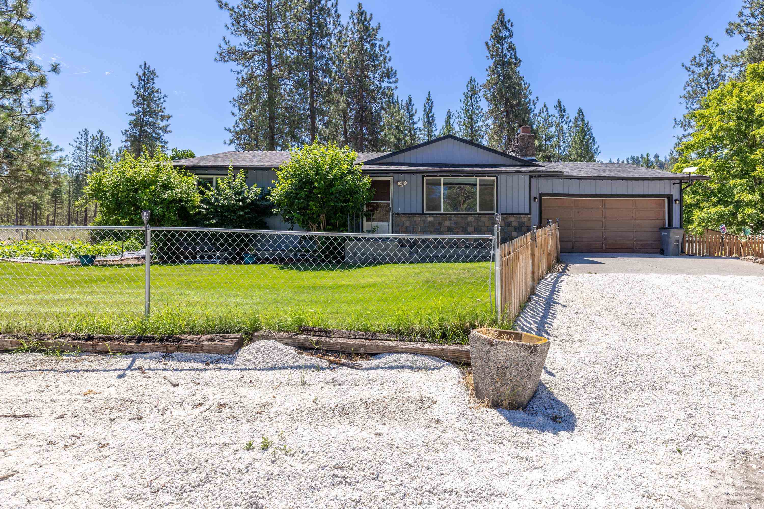Homes for sale in Ford, WA | 27615 W Long Lake Rd, Ford, WA 99013 | MLS# 202620650
