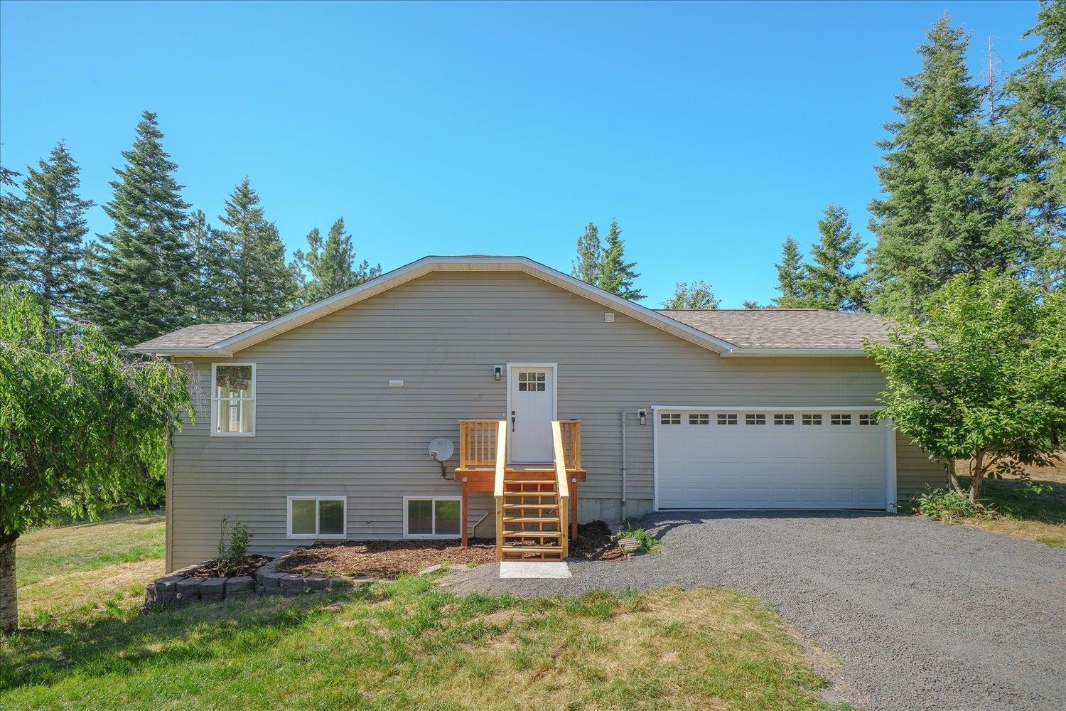 Homes for sale in Chattaroy, WA | 15519 E Tallman Rd, Chattaroy, WA 99003 | MLS# 202620784