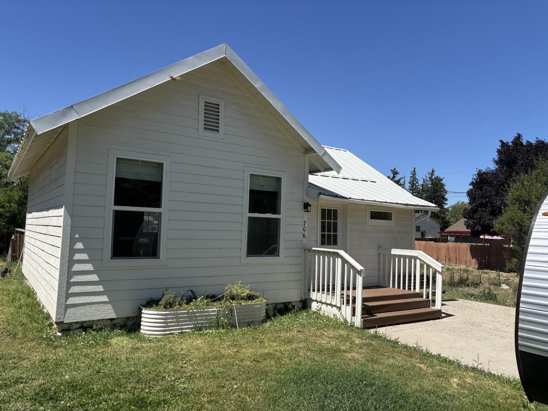 Homes for sale in Davenport, WA | 706 11Th St, Davenport, WA 99122 | MLS# 202620869