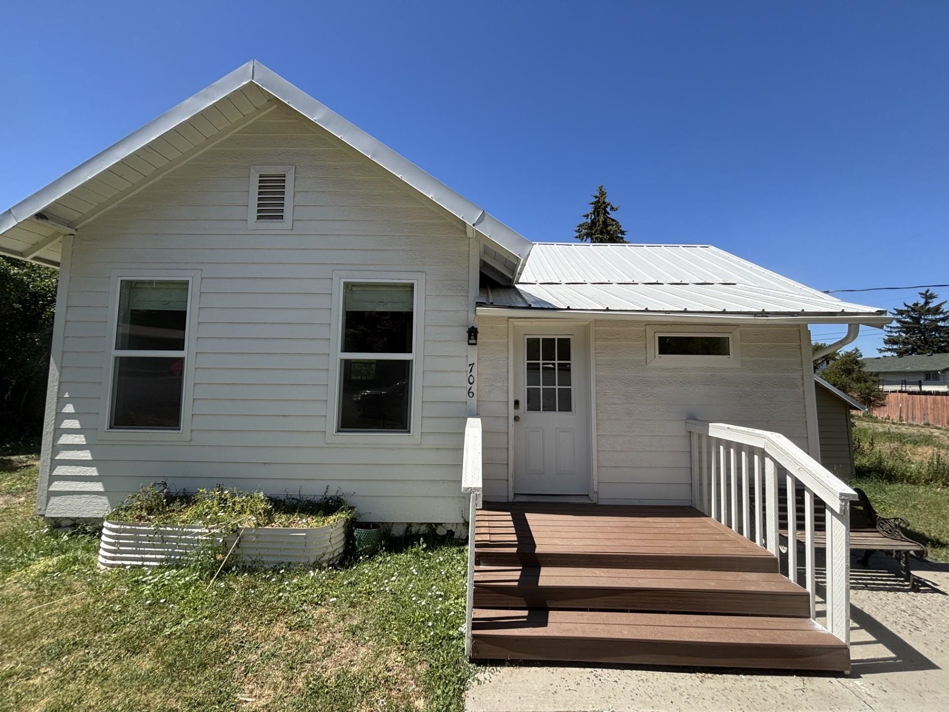 Homes for sale in Davenport, WA | 706 11th St, Davenport, WA 99122 | MLS# 202620869